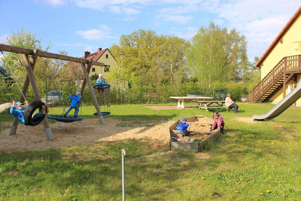 Mueritzparadies - Feriendorf Alte Fahrt Rechlin Dış mekan fotoğraf