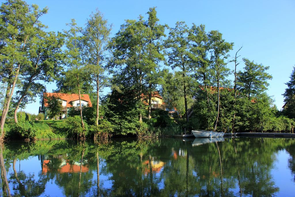 Mueritzparadies - Feriendorf Alte Fahrt Rechlin Dış mekan fotoğraf